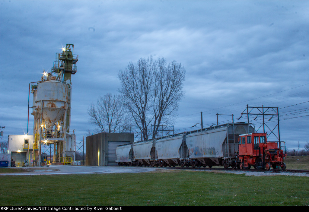 Holcim Trackmobile in the Bedford Industrial Park